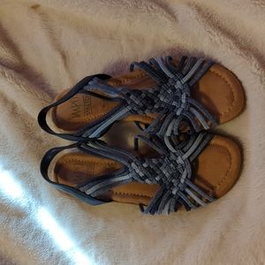 Multi-colored blue sandals